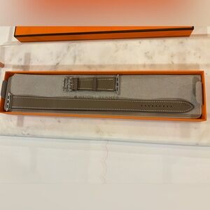 Apple Watch Hermès 41mm
Etupe Double Tour